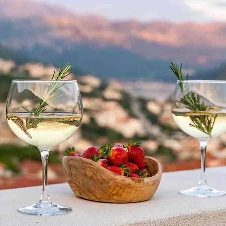 Lägenhet Arcadia - With Hot Tub Dubrovnik