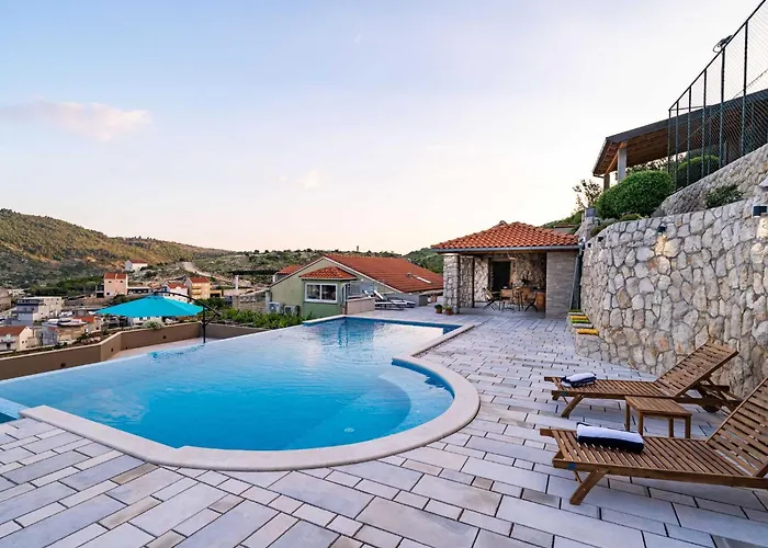 Apartament Arcadia - With Hot Tub *